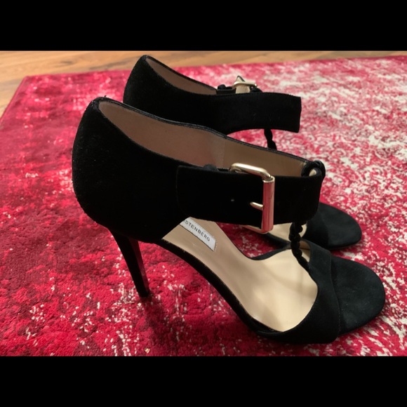 DianevonFurstenberg - Picture 4 of 5